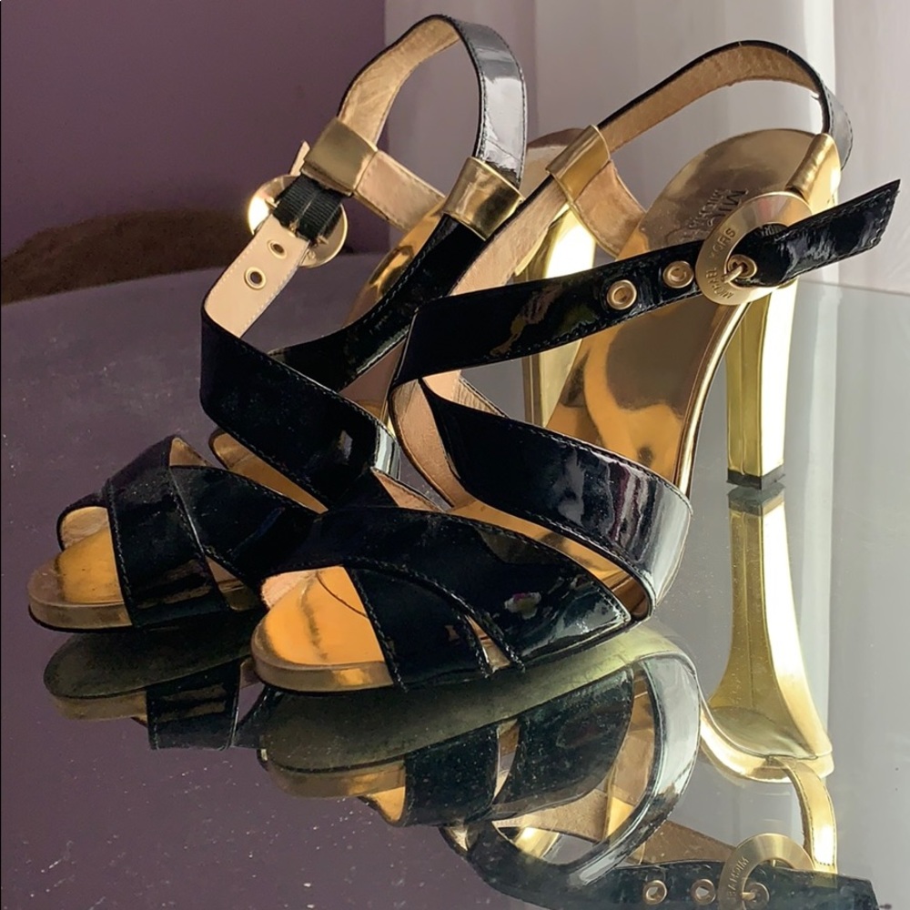 Michael Kors heels 👠